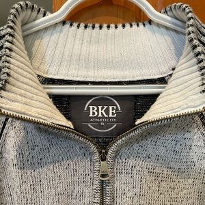 BKE Men's Gray XL Sweater 1/4 Zip Distressed